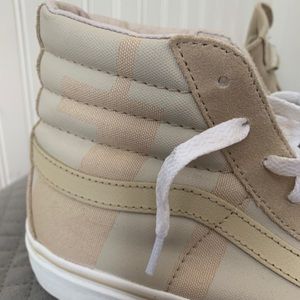 Vans Hightop sK8 Tan and Beige Size 10